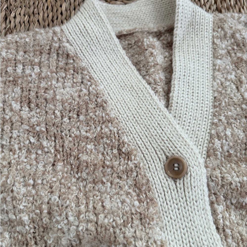 OZMA Leo Cardigan size small - Picture 3 of 5